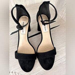 Sam Edelman blockheel suede pump